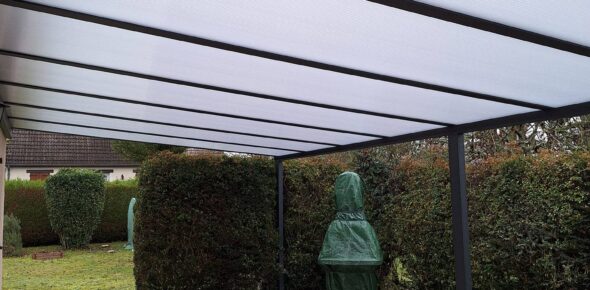 Auvent aluminium toit pvc