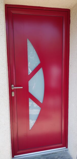 Porte entrée rouge menuiserie aluminium